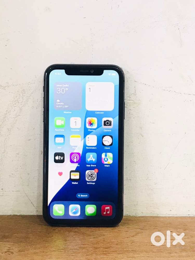 iPhone 11 128gb storage. Black colour