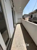 2bhk spacious flat on rent in chattarpur near metro station