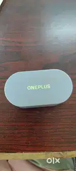 OnePlus buds