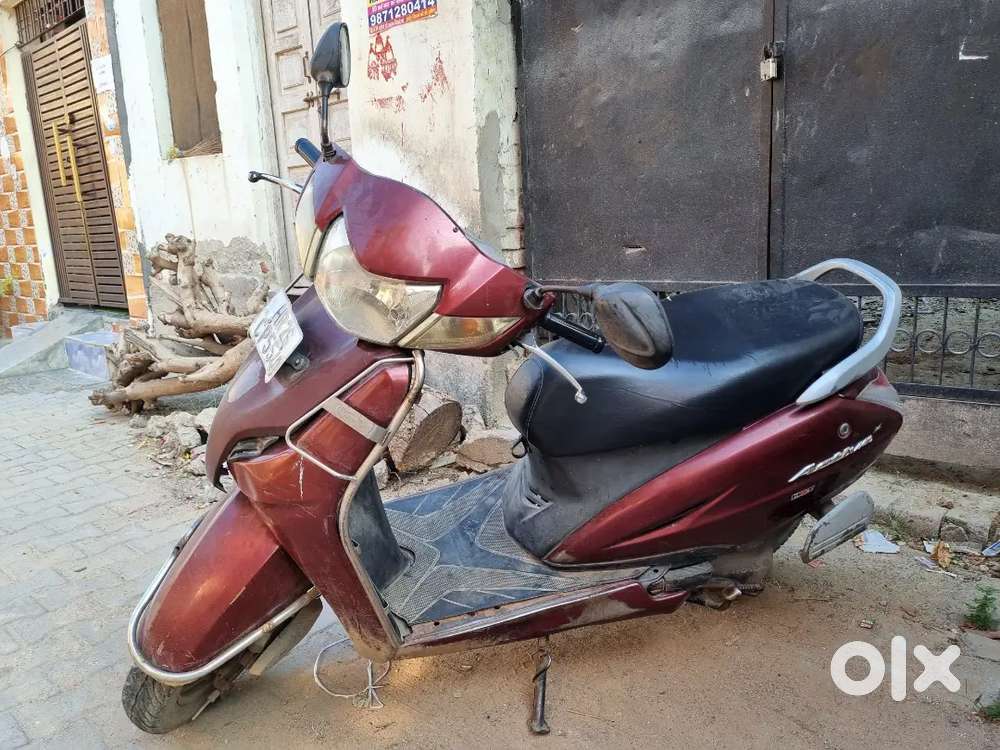 Honda activa mint condition 2015. Model