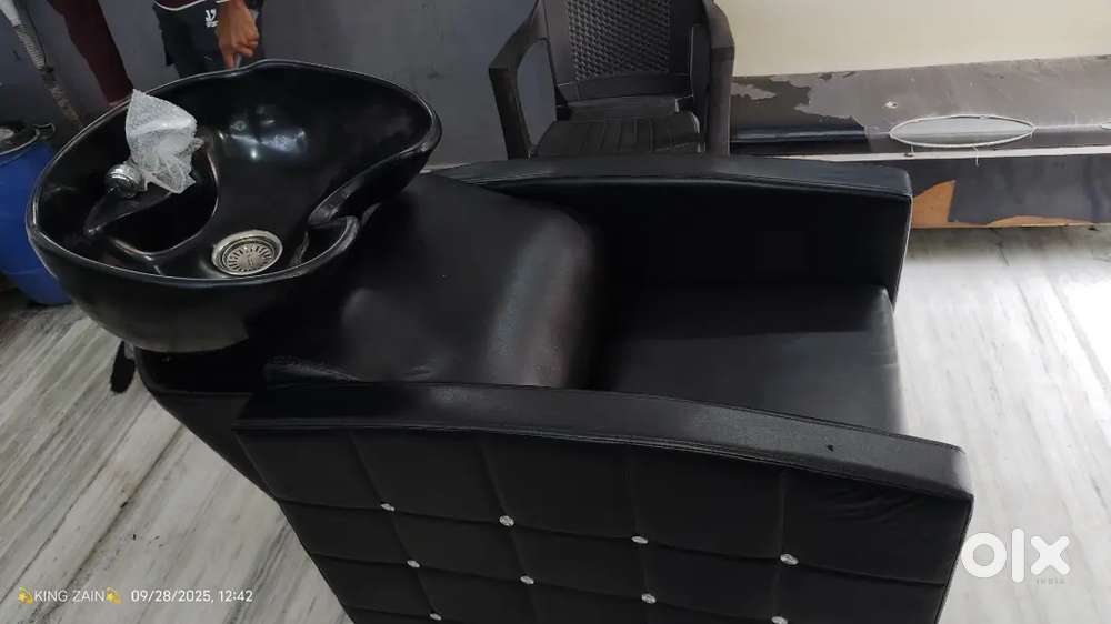Salon service