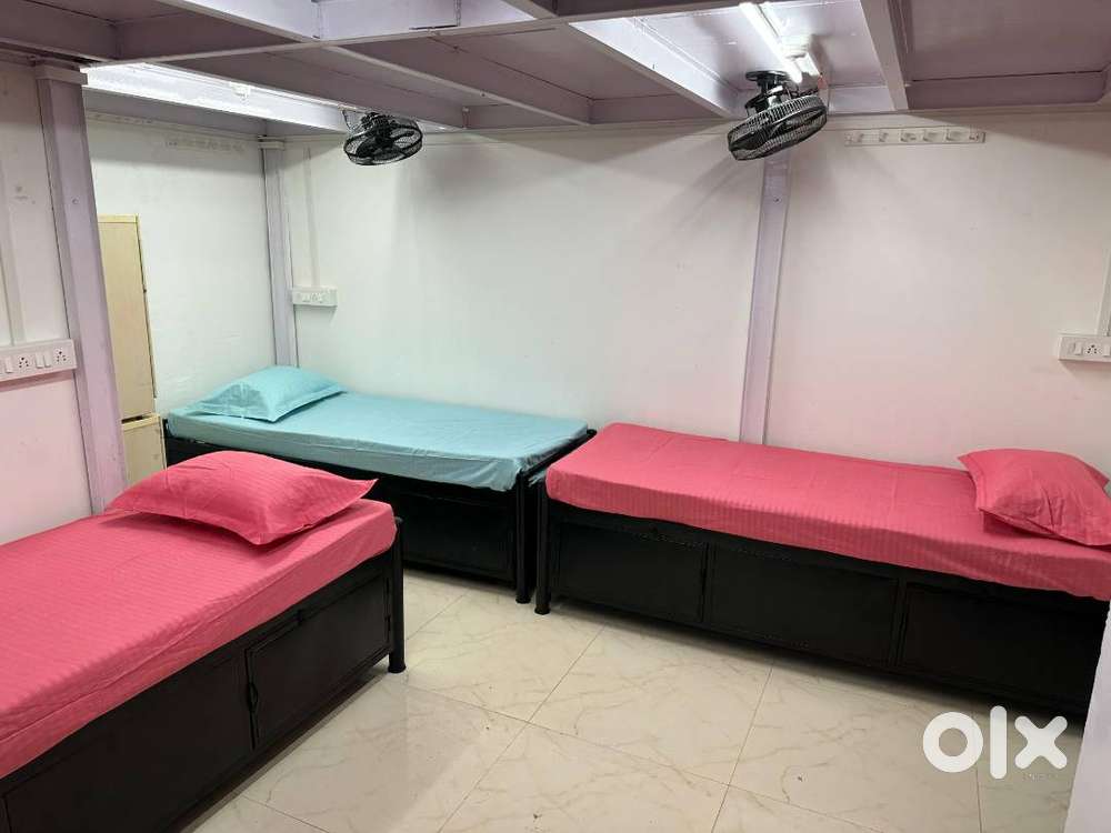 PG accomodation, G/208, 6 beds available