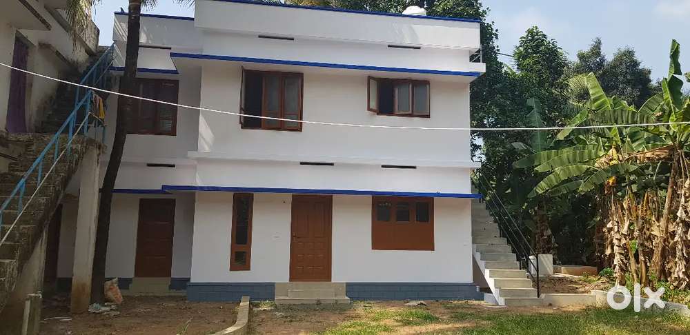 PAIPPAD, നാലുകോടി  2  വീട് വാടകക്ക്   HOUSE/Flat for rent @  PAIPPAD