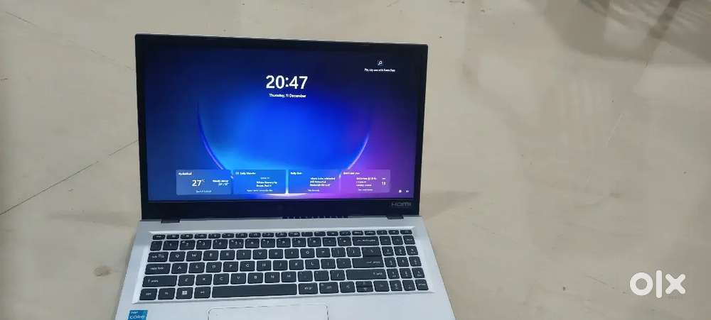 Acer  Ex215-33