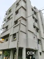 Independent building