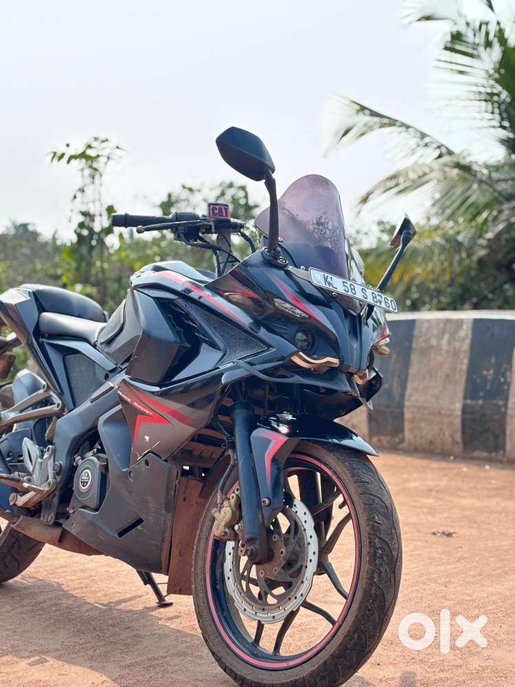 Bajaj pulsar Rs200