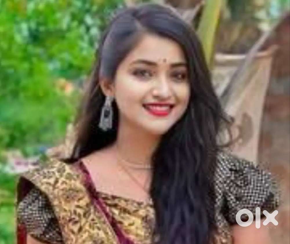 Back office required only girl for hotel