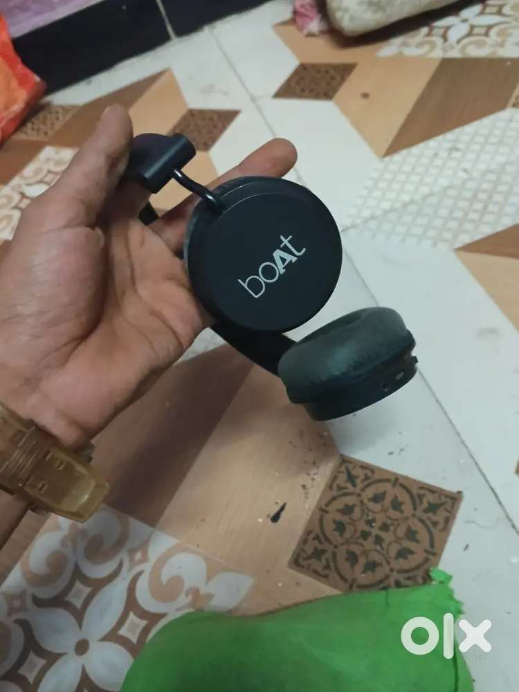 BOAT headphones
