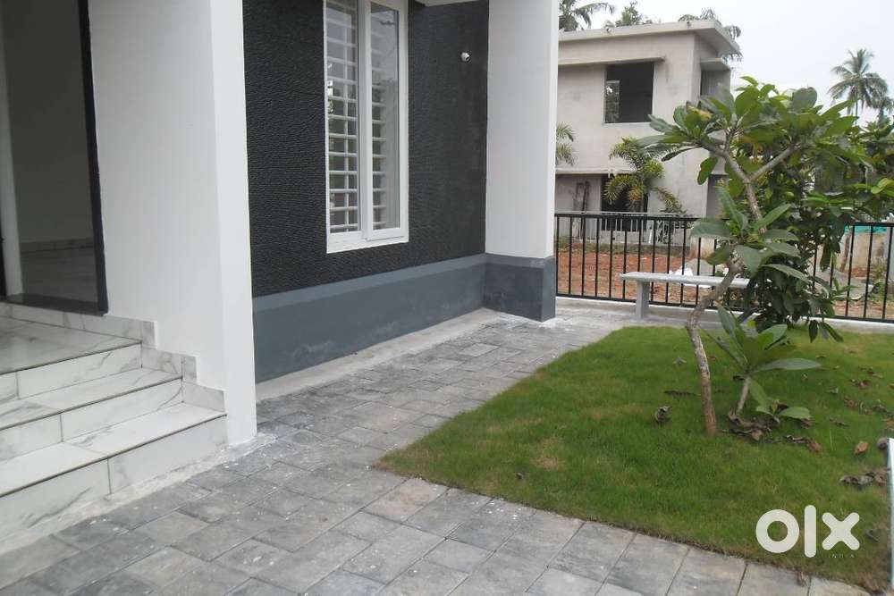 With Home Loan Assistance - 3BHK House For Sale In Palakkad