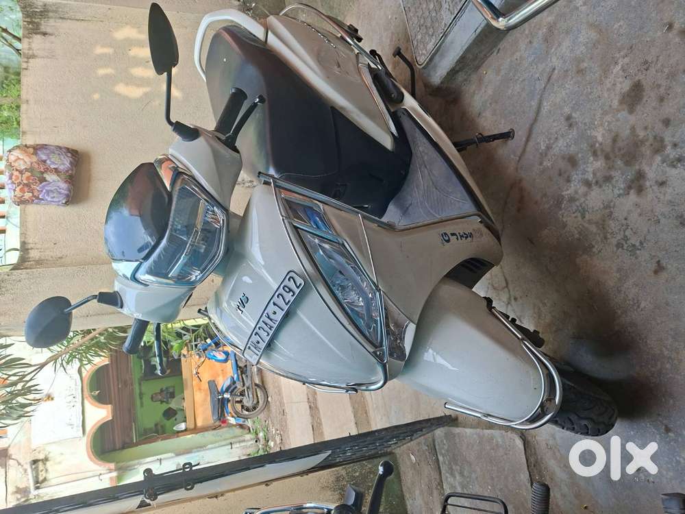 BS VI TVS Jupiter 125