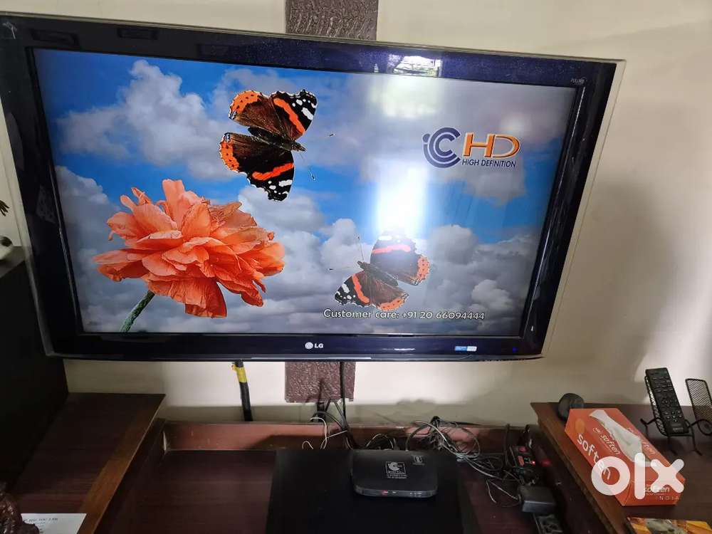 LG LCD TV 42 inch