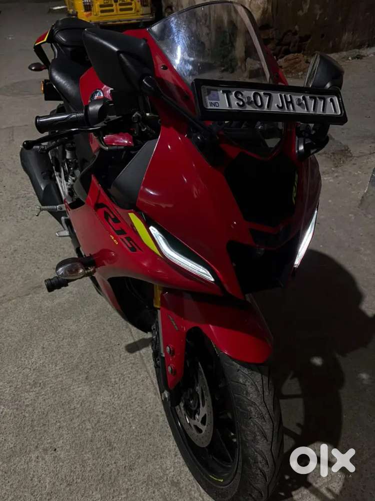 Yemaha R15 v4 2022