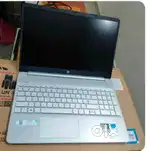 HP  LAPTOP 8GP RAM 256 GP SSD WIFI WEBCAM I3 PROCESSOR 10 TH GEN WIb