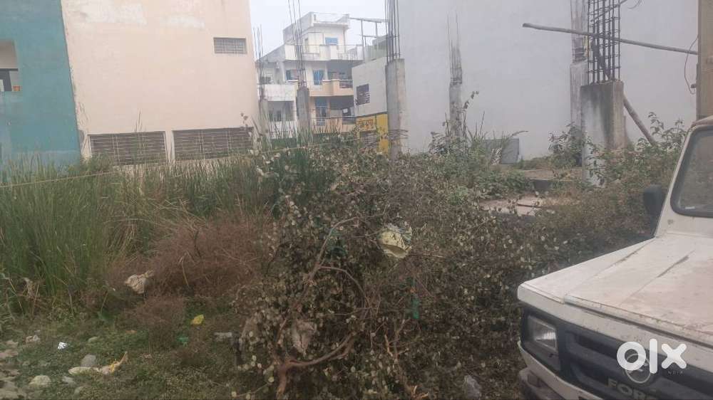 1000 Sq Ft Prime Plot  JK Hospital Walkable  Best for Hostel/PG