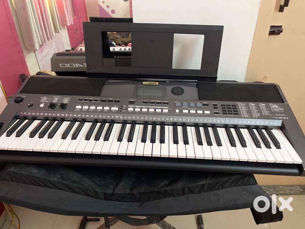 Yamaha keyboard PSR - I400