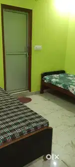 Luxury PG available near Alambagh Singar nagar