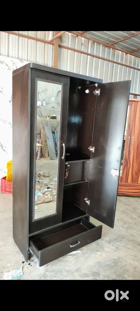 Almirah hi almirah delivery available wooden 3499