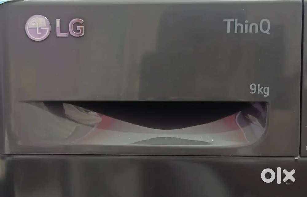 LG fully automatic front load 9KG