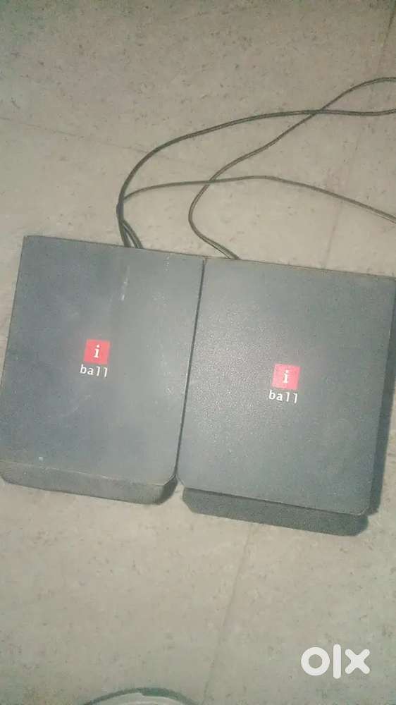 2 set speker good condition