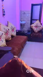5 seater Sofa set with table