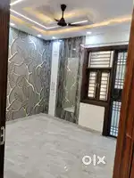 80 gaj 3 bhk upper ground lift car parking flat for rent 18000 rs