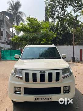 Mahindra TUV 300 2016 Diesel Well Maintained