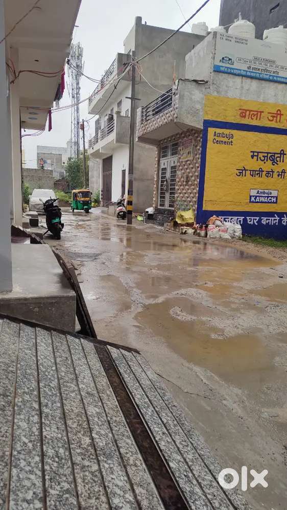 60 to 100 sqyd plot available near nangli metro only 300 meter