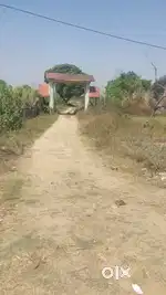 500 yard plot for sale