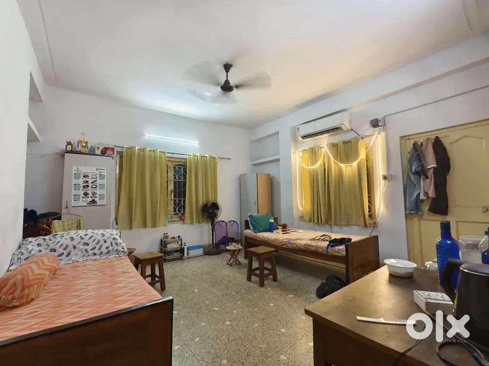 Boy's PG / Pre-Occupied Rent