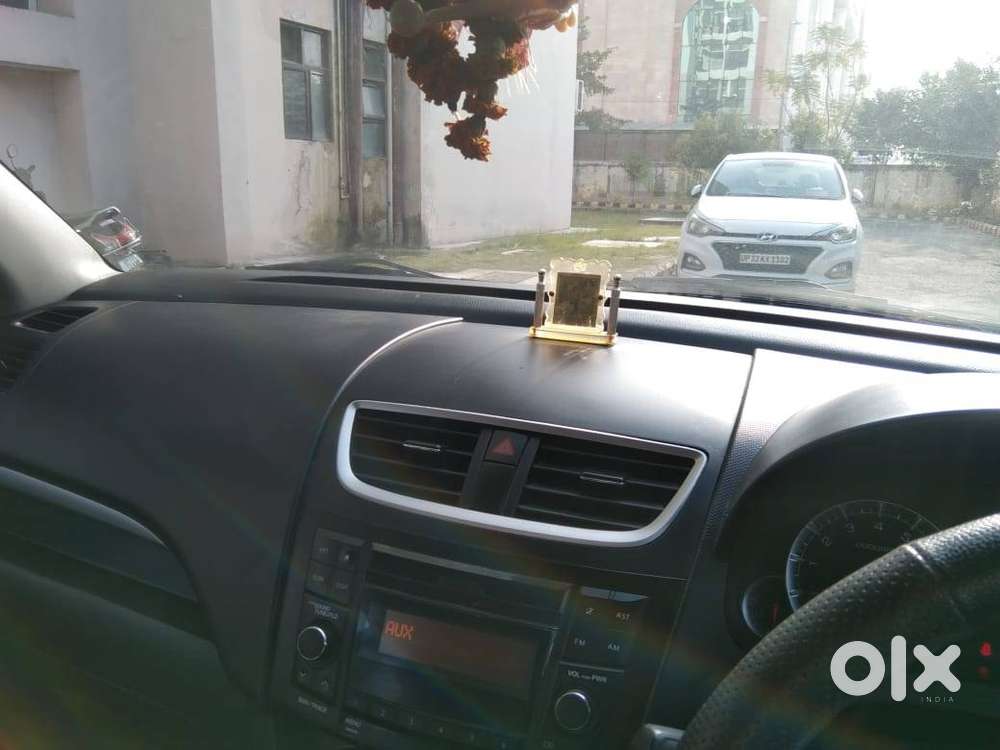 Maruti suzuki swift December 2016 model vxi