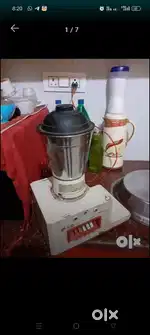A Good Condition mixer grinder in low price