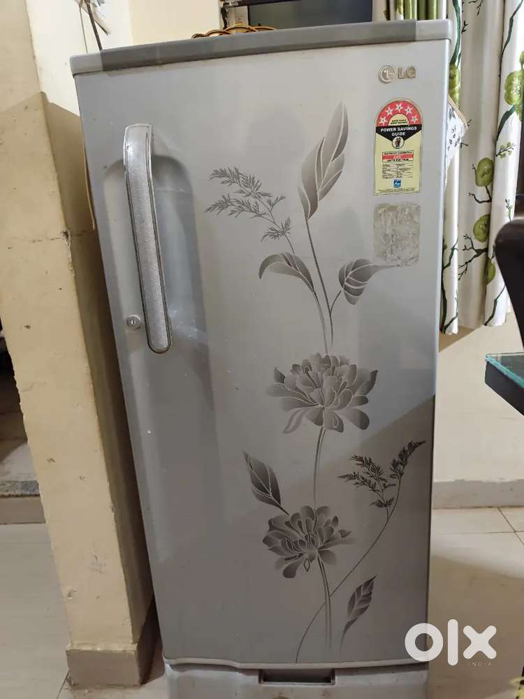Lg fridge (180 litre)