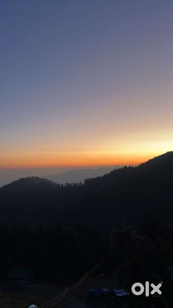 Full time worker required for Pan shop in Parade