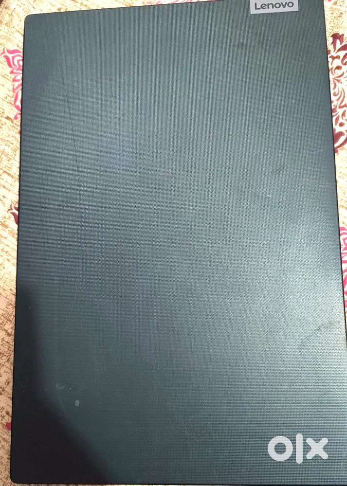 Lenovo V15 (Celeron N4500, 8GB RAM, 256GB SSD, 15.6 FHD)