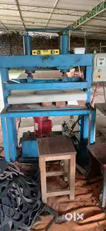 Hydraulic cutting Machine