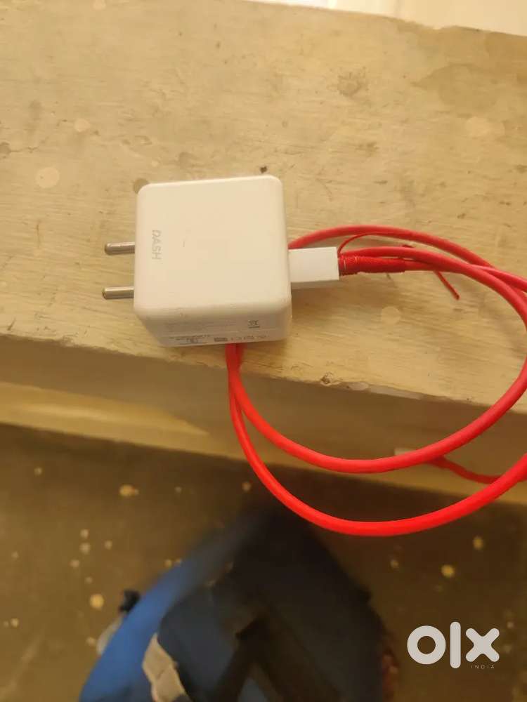 Oneplus original Dash Charger 35wats