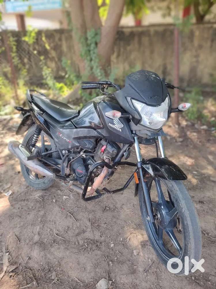 Honda livo