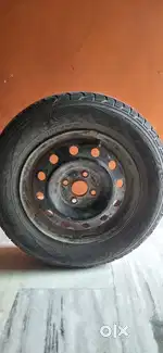 Original i20 rim with good condition MRF tyre