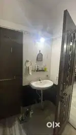 Male Flatmate Required – 2BHK in Prime Location, Morabadi
