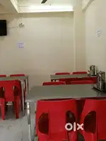 Hotel & Restaurants