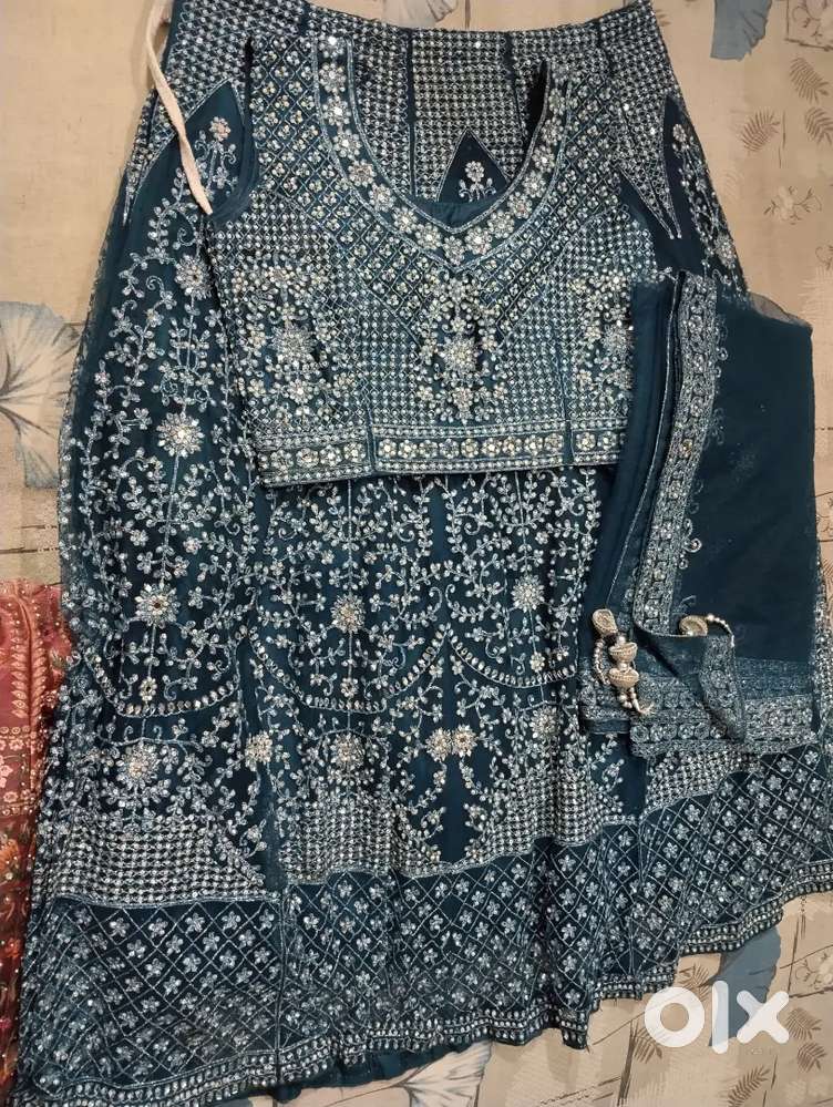 3 Lehnga choli and 1 one pcs