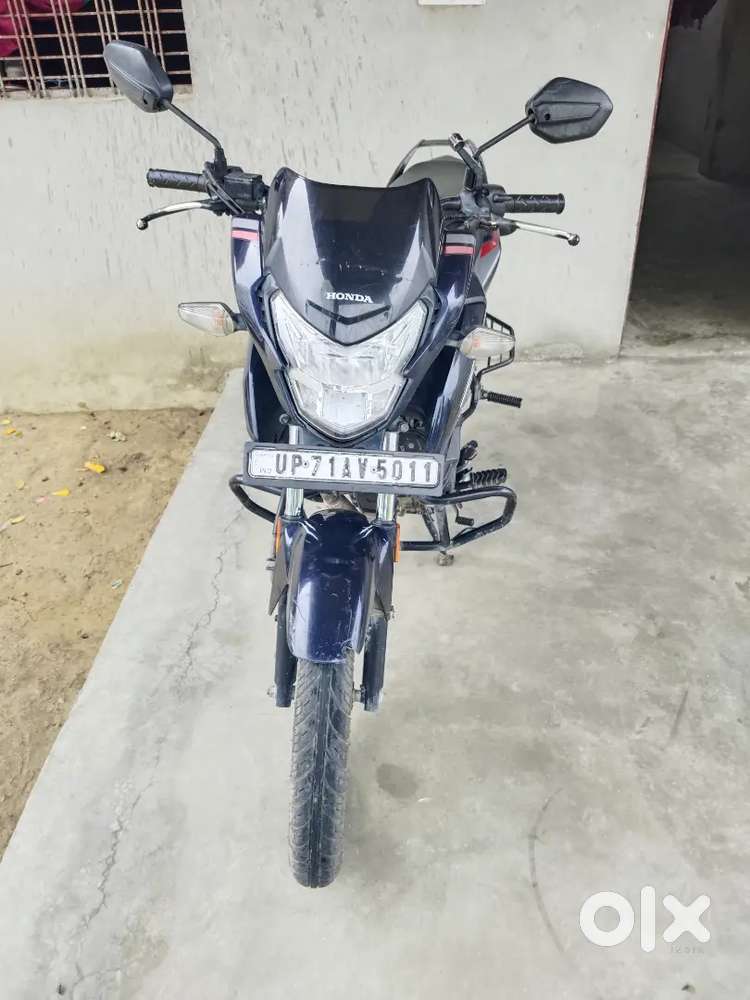 Good condition new tyre oll pepar camlit