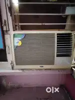 Window AC with stabilizer & MC