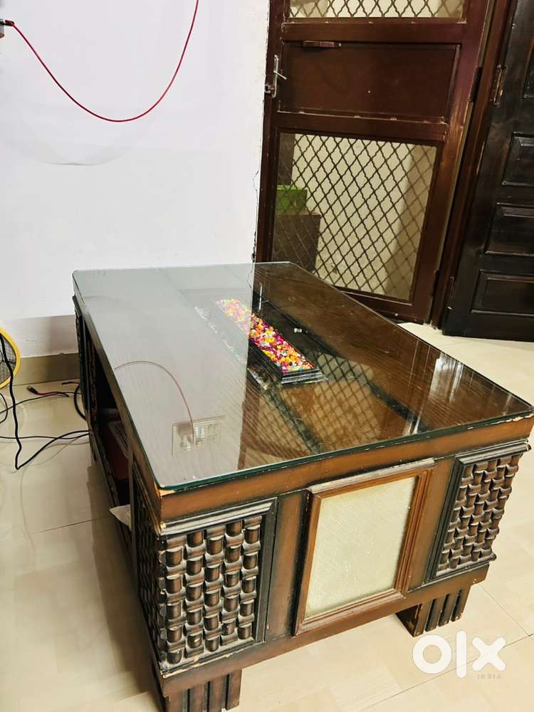Wooden table for sofa set / T-table