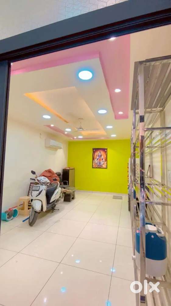 Furnished Showroom suitable for readymade garments/ suites,cloth etc.