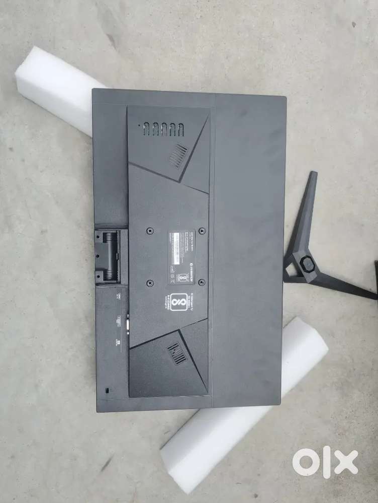 मॉनिटर है 1500 रुपये