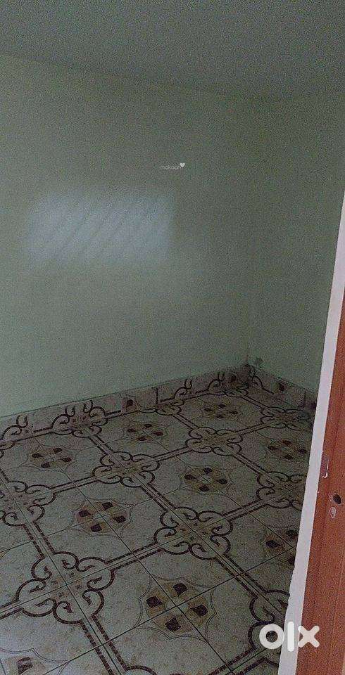 2bhk house for bachelor nd family at agyeya ngr near maharana chowk