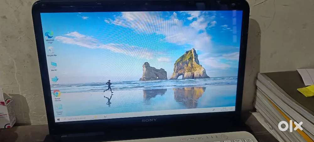 Sony Bravia 8/466 gb good coditino