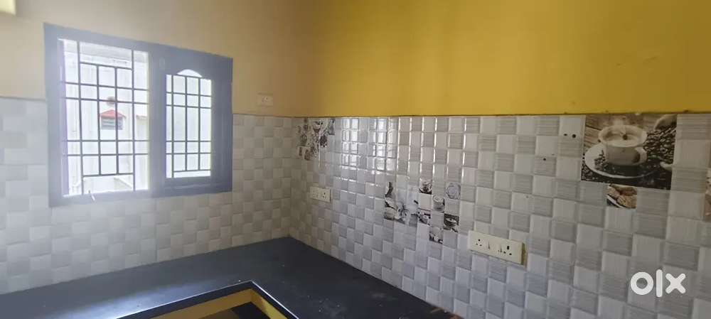 RENT-2BHK @Narayana school Medavakkam