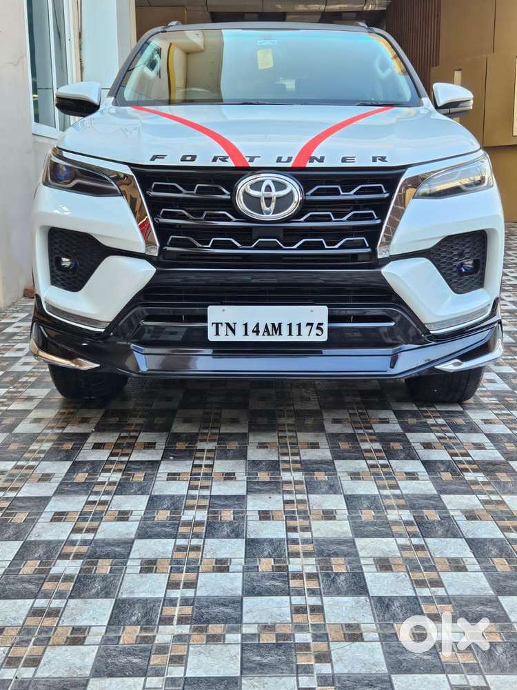 Toyota Fortuner 4X2 MT 2.8 Diesel, 2024, Diesel